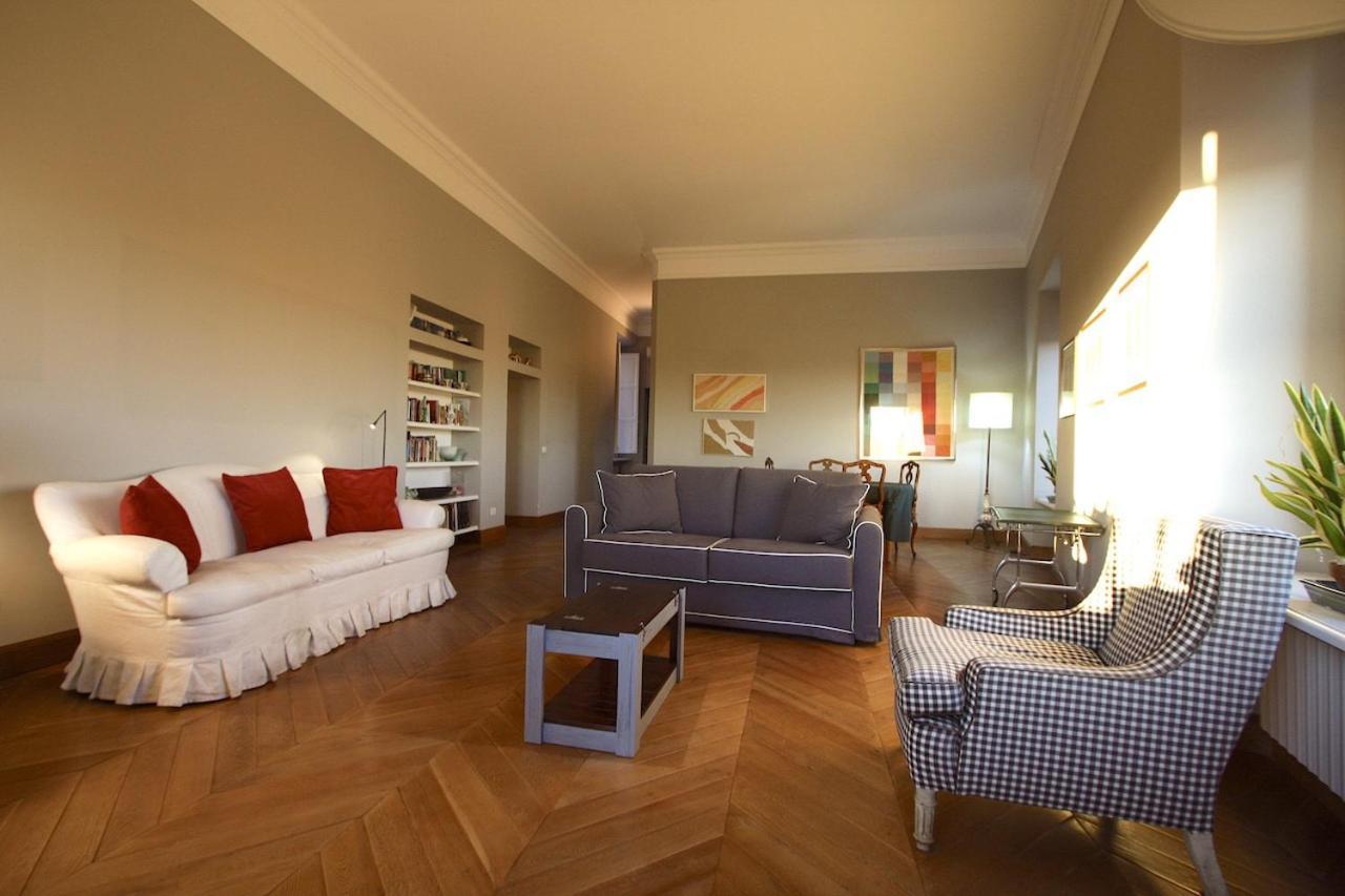 Residenza Maggiore With Panoramic View Roma Esterno foto
